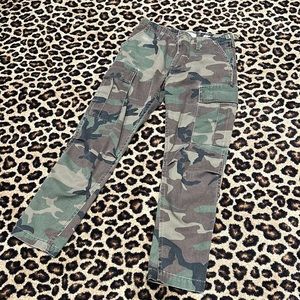 Re/Done camo cargo pants
